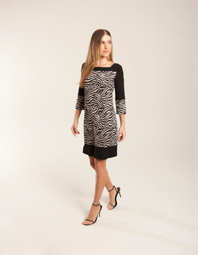 Vestido Curto Estampado Zebra Petit - Preto