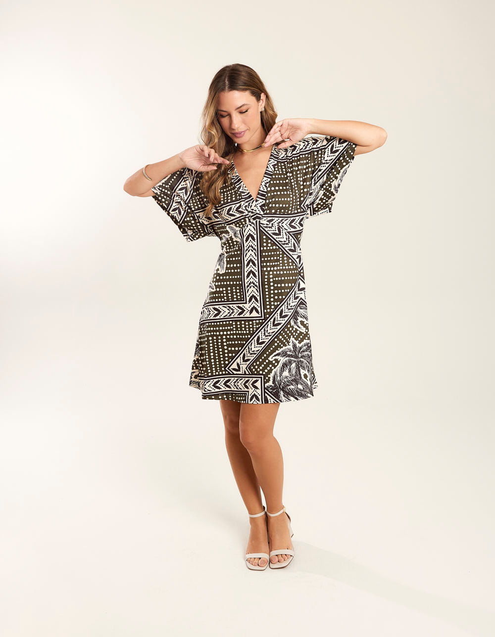 Vestido Curto Estampado Duda - Verde Oliva