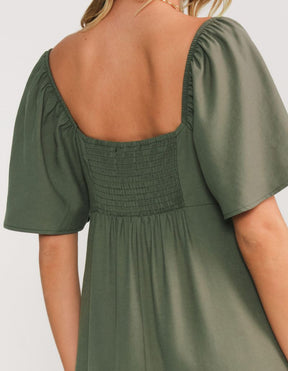Vestido Manga Ampla Saia Fendas - Verde Militar