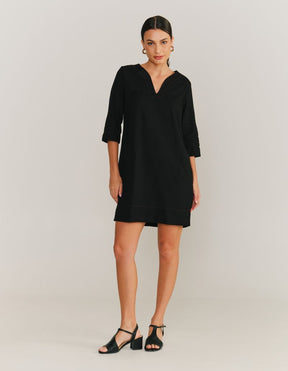 Vestido Curto Decote Moldura v - Preto