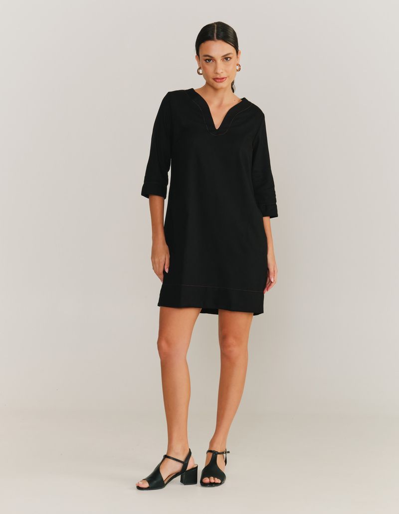 Vestido Curto Decote Moldura v - Preto
