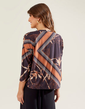 Blusa Estampada Jordana - Preto